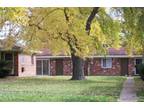 $350 / 1br - Lovely One Bedroom Patio Apartment (6215 Jackman) (map) 1br bedroom
