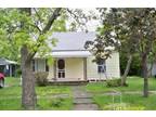 $600 / 1br - !LOVE THIS CHARMING VINTAGE HOME! (426 E 1st St, Claremore