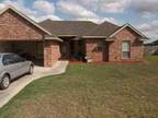 $1375 / 4br - 1700ft² - Beautiful Brick 4 Bedroom 2 Ba (Elgin) 4br bedroom