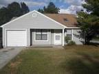 2 Bedroom , 2 bath house with garage