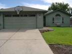 $ / 3br - 1462ft² - Cute house in East Medford (3244 Blackthorn) 3br bedroom