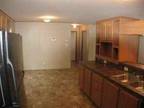 $650 / 3br - 1650ft² - AVAILABLE NOW,Beautiful Waterfront Home,Quiet Family