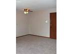 $785 / 1br - 1 BR Condo for rent (heat & hot water incl) (East Hartford) 1br