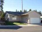 $750 / 3br - Newer home in Golfside Park, fenced (61122 SE Geary Dr.) 3br