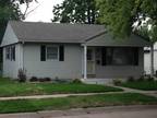 $675 / 2br - Very Nice Clean Updated. 1 Car Garage