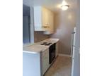 $1375 / 1br - 560ft² - Spacious Ground Floor - Single Story Unit