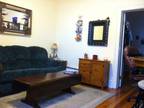 $475 / 1br - 1-Br Renovated Apt, HW Floors (Waynesboro, PA) 1br bedroom