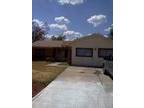 $800 / 3br - First Months Rent Free wac (SW 68th ) 3br bedroom