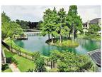 $970 / 2br - BEAUTIFUL LAKE VIEWS ( CHAMPIONS) 2br bedroom