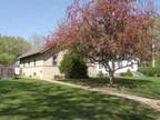 $800 / 3br - 1500ft² - HOME FOR RENT (FERGUS FALLS) 3br bedroom