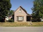 $725 / 2br - 1760ft² - Home with a large garage (Kokomo) (map) 2br bedroom
