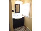 $775 / 2br - 2 Bedroom Apartment with Beautiful New Kitchen and Bath