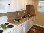$820 / 2br - 1200ft² - Experience a renovation like no other! Yorktown Club