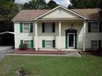 $1200 / 5br - 2200ft² - 5 Bedroom, 2 Bath house for rent (5409 Woodard Ct)