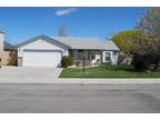 $895 / 3br - 1310ft² - comfortable home 2 baths and rv parking wonderful back
