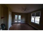 $695 / 1br - PMV - Charming 1 BR, All Utilities Included!