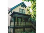 $ / 2br - 800ft² - Vilas Neighborhood Flat With Free Parking (1317 Chandler
