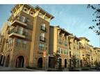 $900 / 1br - 832ft² - April 10th - May 12th No Lease Required (The Centre at