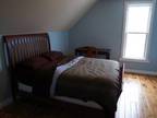 $900 / 1br - 650ft² - Furnished 1 bedroom apartment; clean