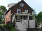$425 / 2br - 2 Bed Westside apt. -downstairs part of duplex NEW CARPET!
