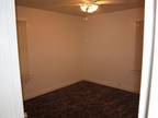 $875 / 2br - 900ft² - Open House Sat 7/21 from 10-1 pm (95815) (map) 2br
