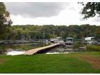 $1250 / 3br - LAKE HOME (West Bend) (map) 3br bedroom