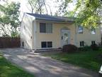 $1200 / 4br - 1200ft² - Beautiful 4 Bed 2 Bath Home (West Carrollton) 4br