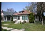$595 / 1br - ft² - Charming 1 Bed 1 Bath Home with Office Nook in the Heart of