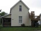 $350 / 1br - 2704 CHASE ST APT 3 - UPPER STUDIO (ANDERSON, IN) 1br bedroom