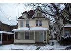 $550 / 2br - 1BA, Sunny Apt. on 1st Floor with Yard & Front Porch in (Near