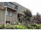 $599 / 1br - Great Pice on this One bedroom..Plus 1 Month Free!! (2859 S.