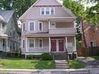 $1300 / 3br - $1,300 lg 3 br w/den 1.5 bath (WestEnd Hartford) 3br bedroom