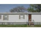 $395 / 2br - nice 2 br mobile w/ 7 acres SE of Emporia 2br bedroom