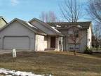$1350 / 3br - Beautiful SW Neighborhood (6606 SW Wentley Lane) (map) 3br bedroom