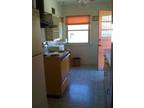 $550 / 1br - 1200 sq feet lg 1 bedrm, rec rm/office (wichita ks) (map) 1br