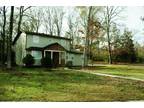 Large Lot - Fenced Backyard