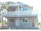 $825 / 3br - 1110ft² - 636 Valley Heart Lane (Central Point) 3br bedroom