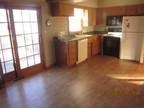 $1450 / 4br - ft² - Immediate Possession 4 bdrm 2 bth cedar falls (3913