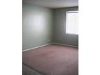$575 / 2br - 792ft² - WOW is right! (Belmont) (map) 2br bedroom