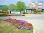 $799 / 2br - ft² - $7 Dollar Deal Days! (Parkwest Apartments) 2br bedroom