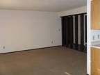 1000ft² - Caravelle Apartments, 2 bed available! (7582 Miami Plaza) (map)