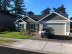 $1400 / 3br - 1648ft² - Quiet home next to park (Mt. Angel) (map) 3br bedroom