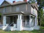 $565 / 2br - Great duplex for rent in Capitol Heights!! (2149 WInona ave) 2br