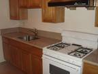 $1350 / 1br - 500ft² - *****Spacious & newly painted-Inclu Util 1br bedroom
