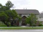 $600 / 1br - 800ft² - MASTER BEDROOM FOR RENT IN BEAUTIFUL TOWNHOME NEAR WSU.