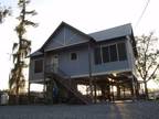 Waterfront--Luxury Vacation Home--BAYOU FEVER
