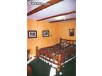 $840 studio Hotel or B&B in Paramus Bergen County