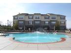 2br - 1047ft² - 3 Month Vacation Rental, Directly Off I-75