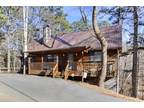 Pigeon Forge 1 Bedroom - 1 Bath Cabin - Hot Tub - Free WIFI