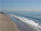 Malibu Oceanfront House, Sleeps 4, Amazing Views, Private Beach